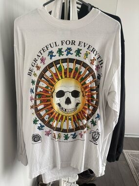 Online ceramics graphic long sleeve